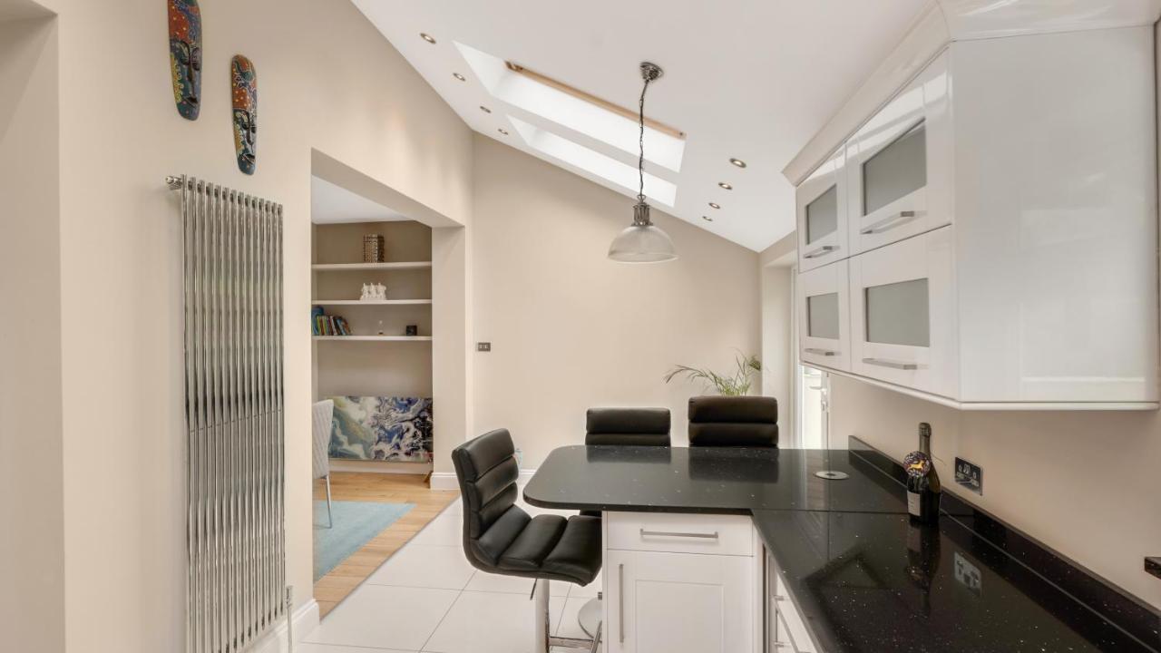 Cosy Luxurious Family Home London Kültér fotó